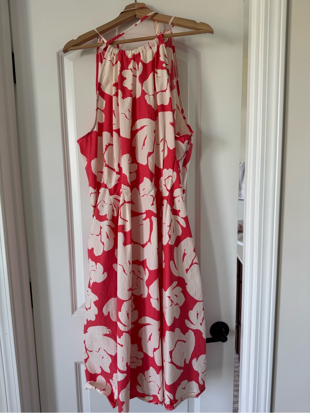 Banana Republic Red and White Floral Midi Dress